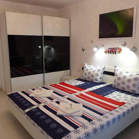 Apartament Holiday Burgas Exterior foto